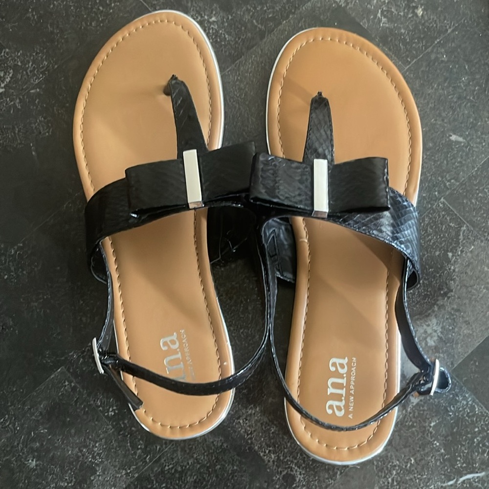 a.n.a Sandals